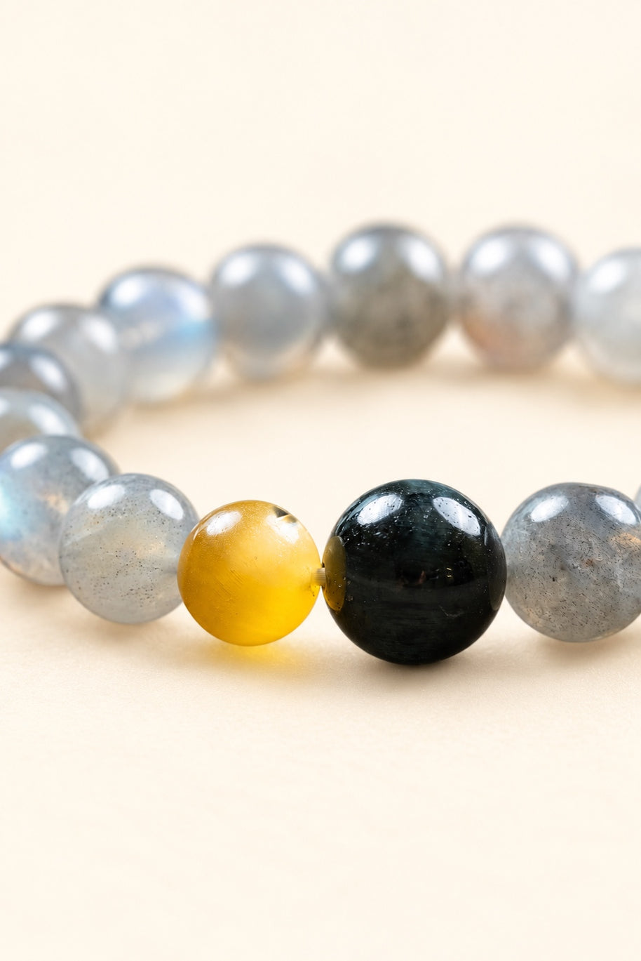 Transformation Moonlit Becoming Grey Moonstone Handmade Bracelet·Metal｜Refinement