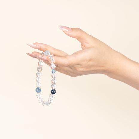 Source Connection Intuition Frosted Clarity Clear Quartz Aquamarine Handmade Bracelet·Metal｜Clarity — on-hand image 1