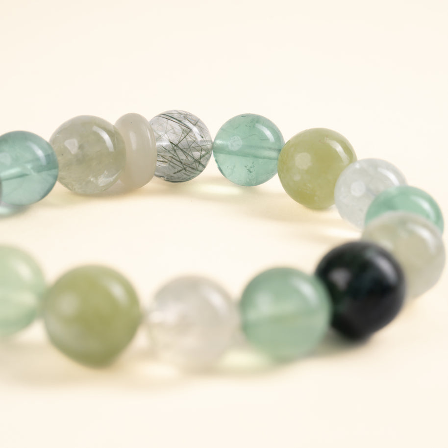 Abundance Calm Glimmer Through Leaves Green Quartz Green Fluorite Handmade Bracelet·Wood｜Growth — detail image 1