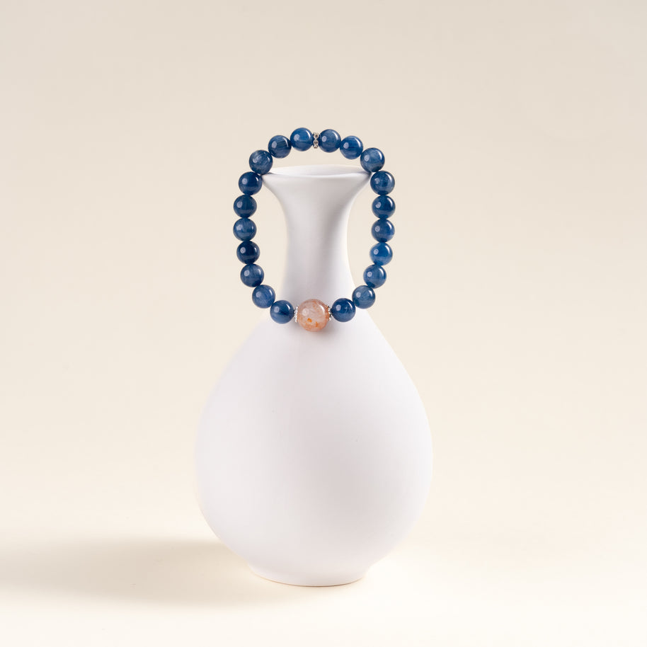 Authentic Expression Clarity Still Waters Run Deep Kyanite Red Accent Stone Handmade Bracelet·Water｜Intuition — atmosphere image 1