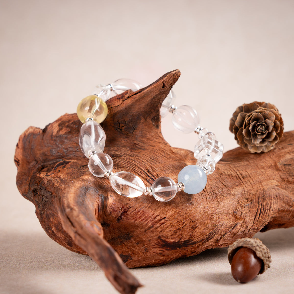 Source Connection Intuition Mirror Clear Clear Quartz Citrine Handmade Bracelet·Metal｜Clarity — atmosphere image 2