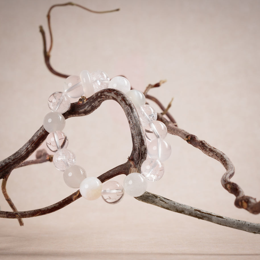 Source Connection Intuition Moonlight Whisper Clear Quartz White Fluorite Handmade Bracelet·Metal｜Clarity — atmosphere image 2