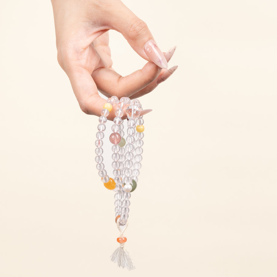 Source Connection Intuition First Moonlight Clear Quartz Beeswax Amber Handmade 3-Loop Bracelet·Metal｜Clarity — on-hand image 1