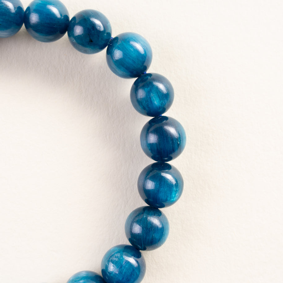 Kingfisher Blue — detail image 1