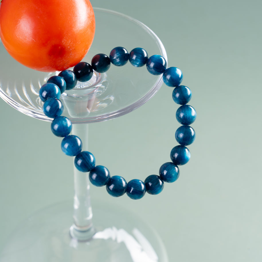 Kingfisher Blue — atmosphere image 2